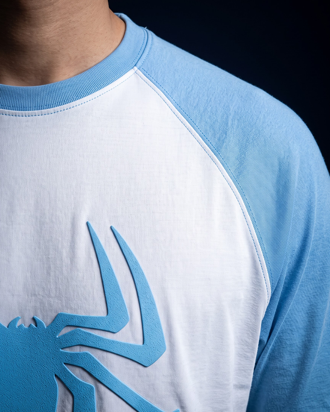 CORE RAGLAN TEE