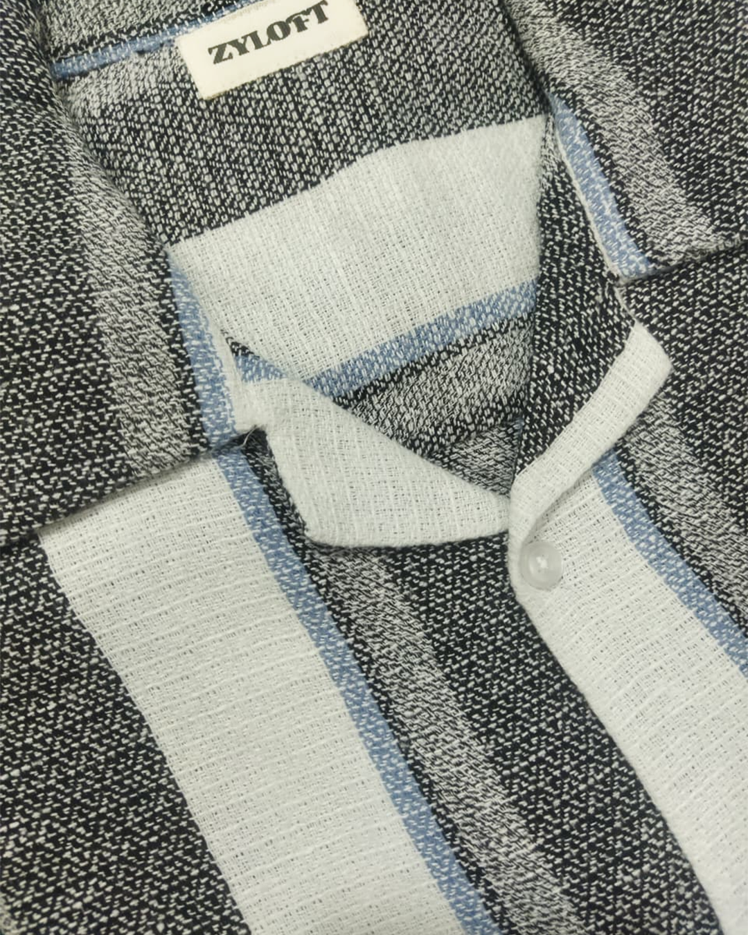 Zyloft Men Striped Button-Down Short Sleeve Shirt